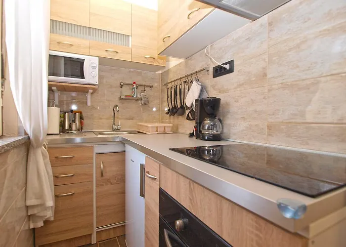 Apartment Luciano 1540 Pula